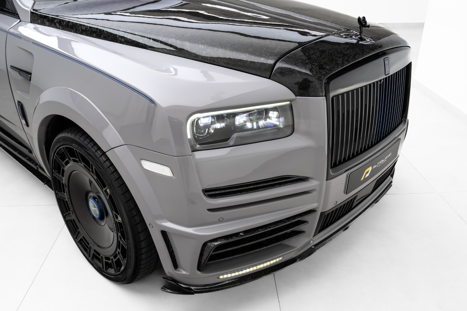 2020 ROLLS ROYCE CULLINAN BY MANSORY | GCC | | FULL CARBON